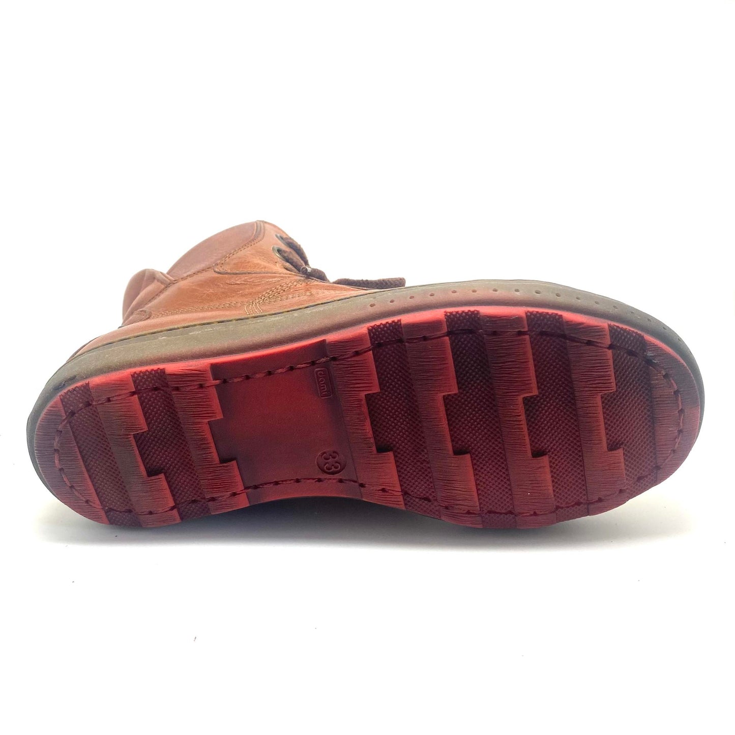 Rondinella hoge sneaker cognac kleur.