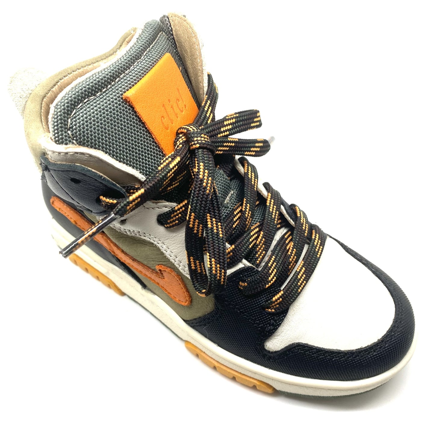 Clic hoge sneaker wit blauw en oranje