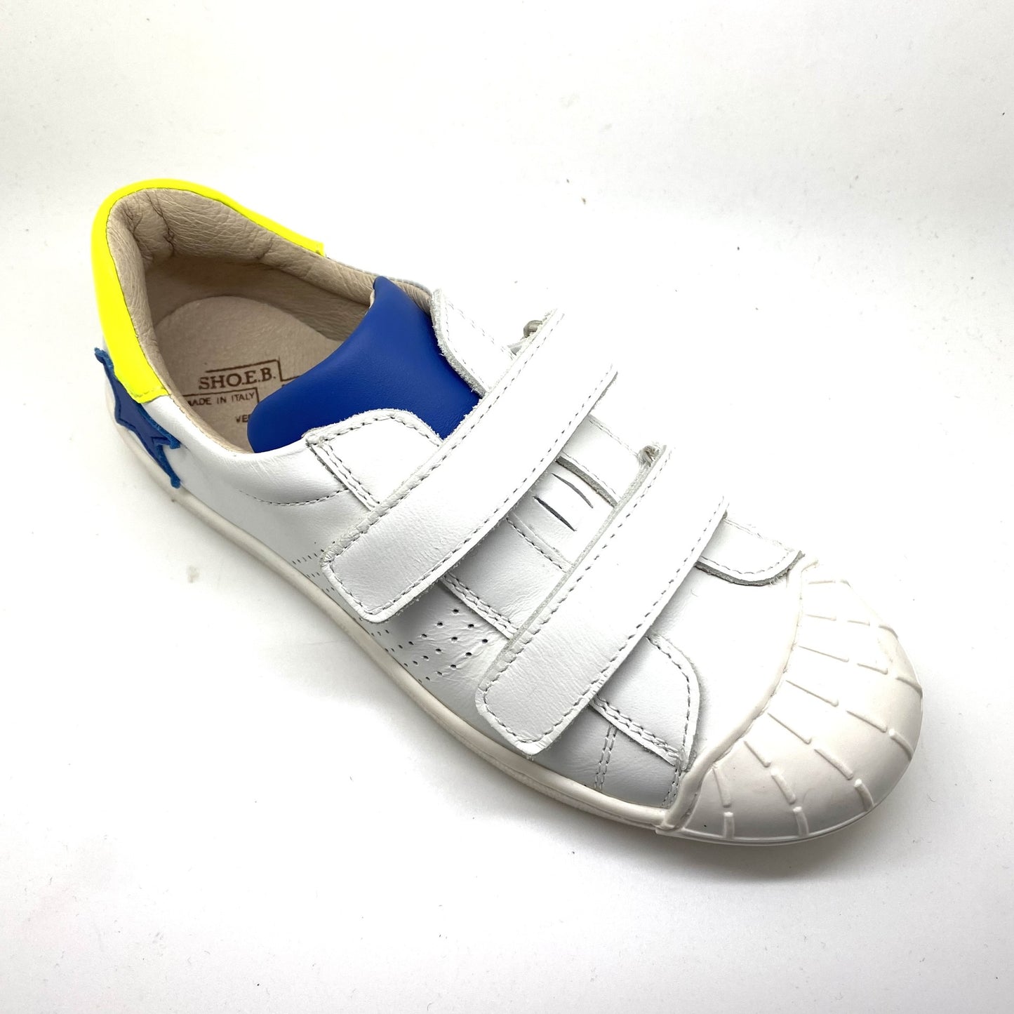 Eb sneaker met rubberen tip en 2 velcro's