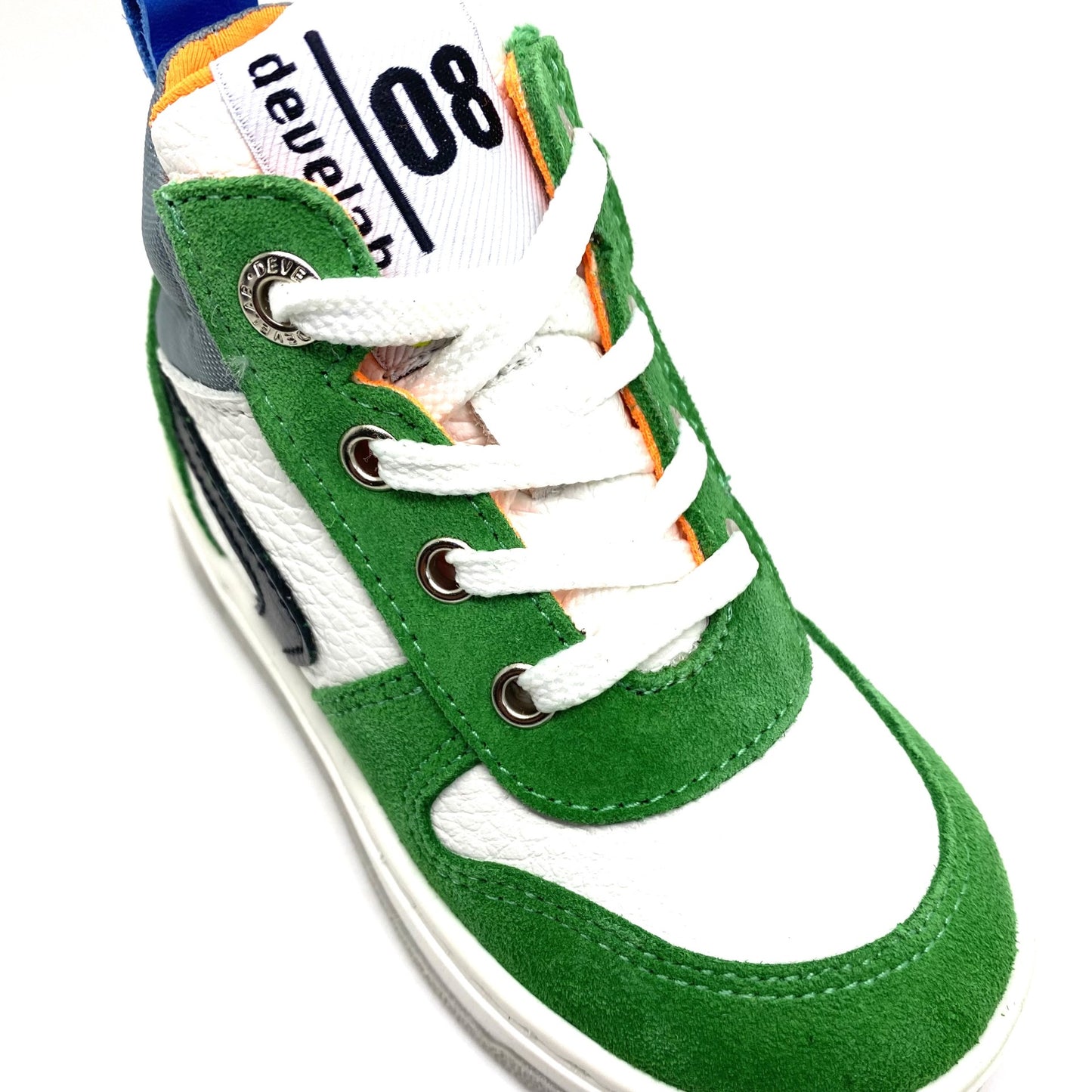 Develab hoge groene sneaker met veter en rits.