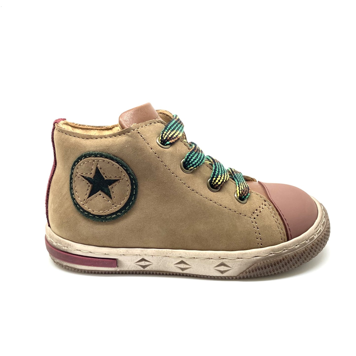 Zecchino D'oro bruine sneaker met groene veter en ster
