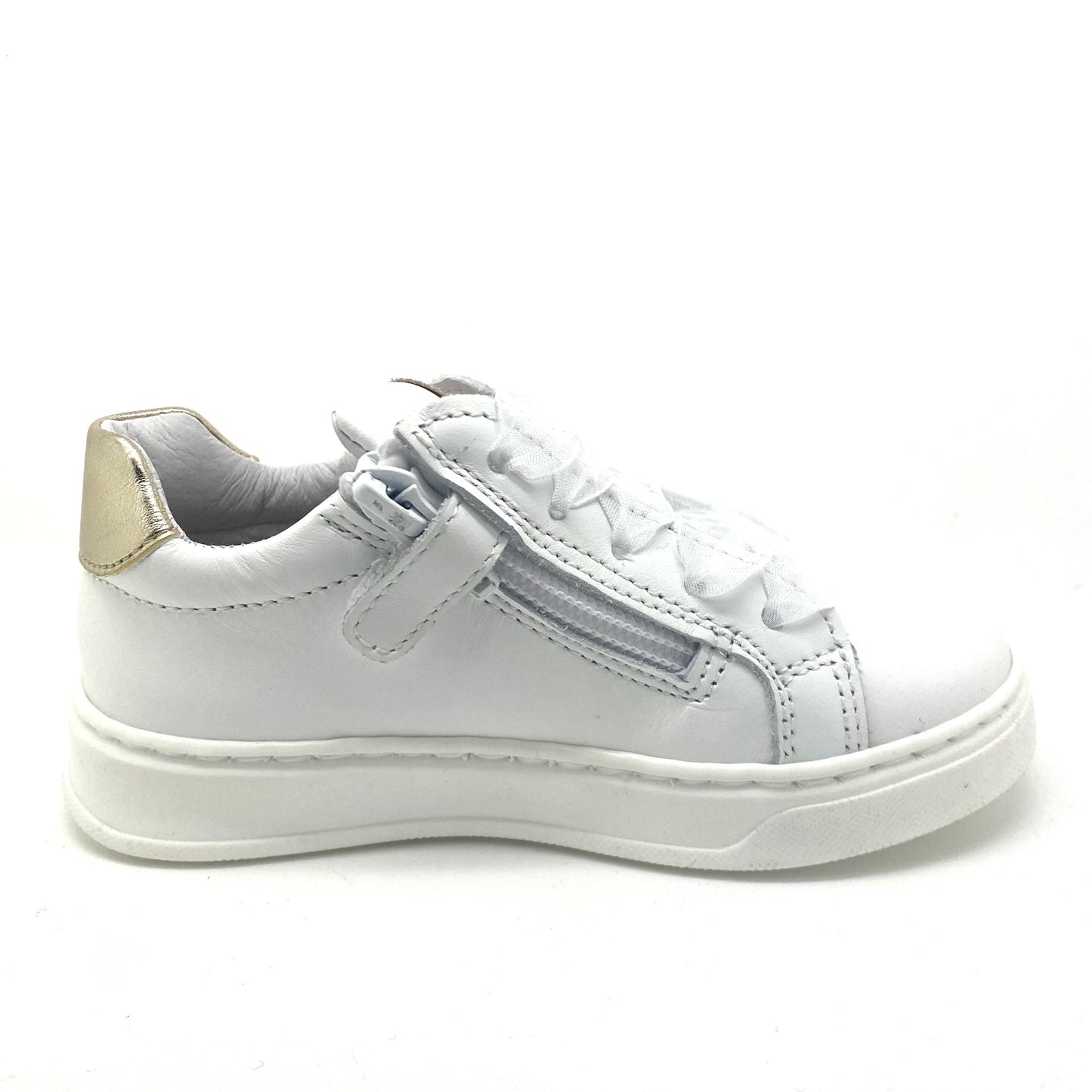 Lunella sneaker wit met vogeltje zijkant.