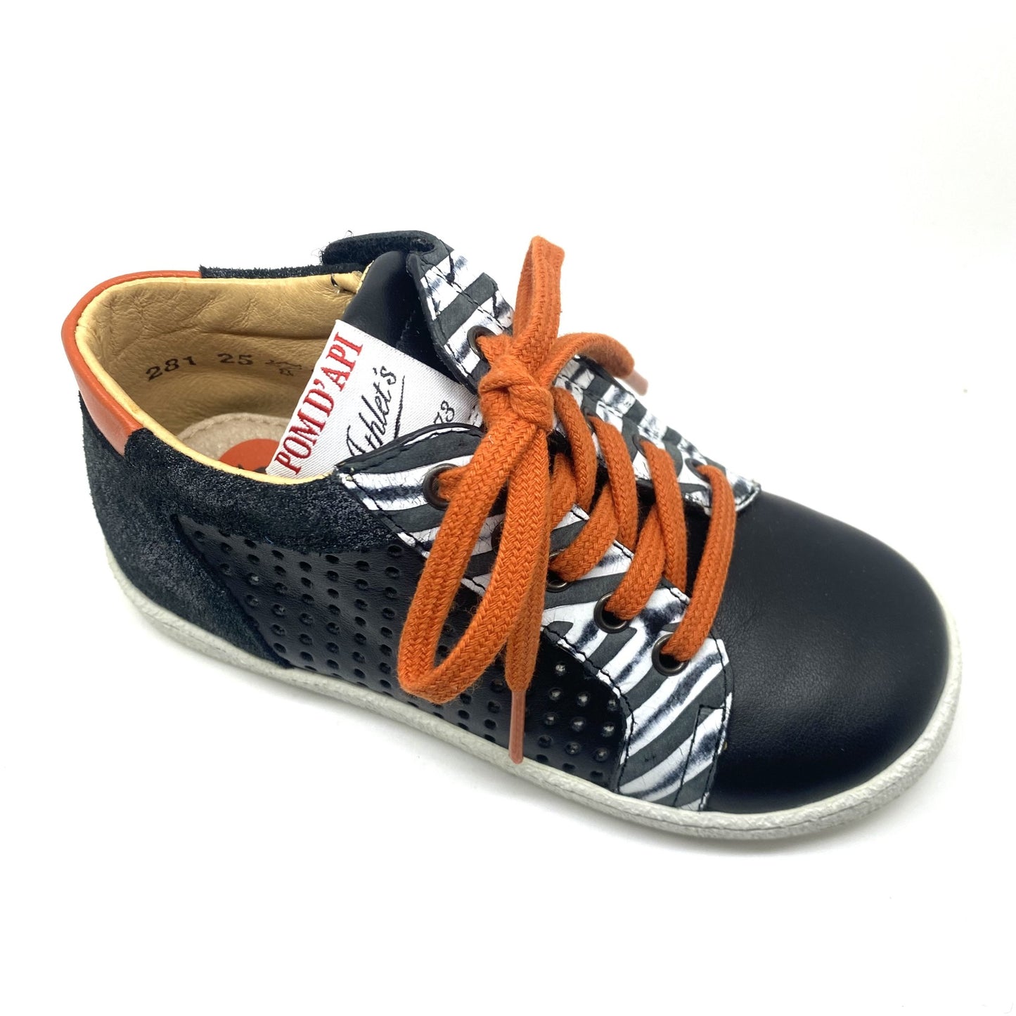 Pom D'api zwarte sneaker met witte strepen en extra oranje veters