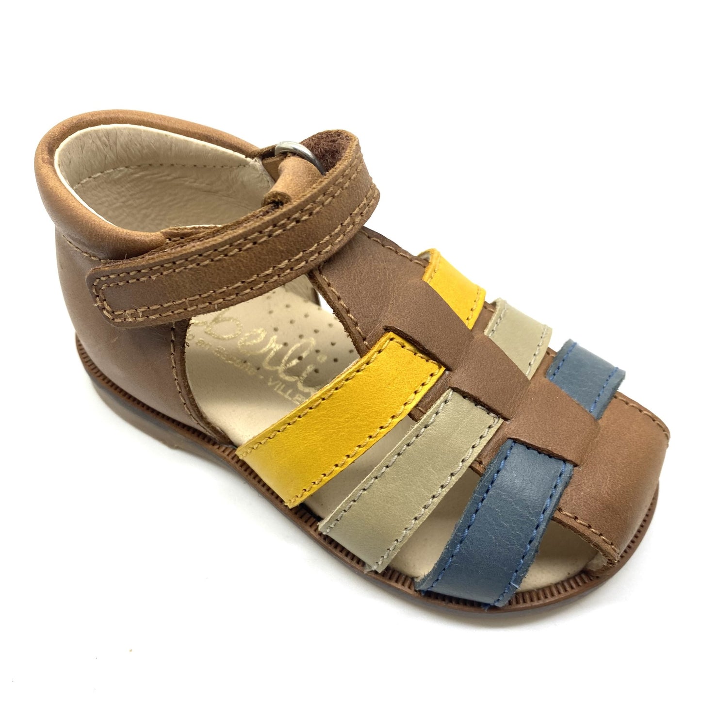 Beberlis sandaaltje met gesloten tip