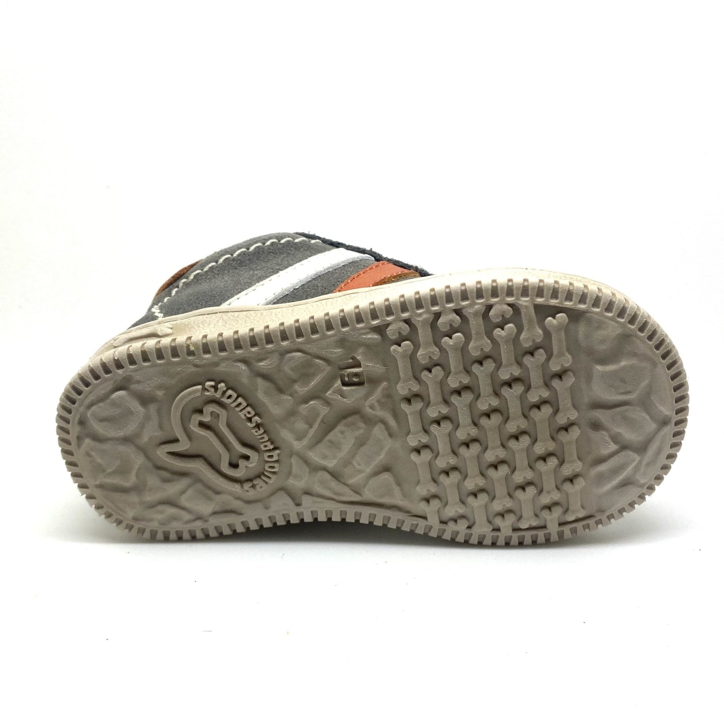 Stones and Bones eerste stappertje grijs met rubber tipje;