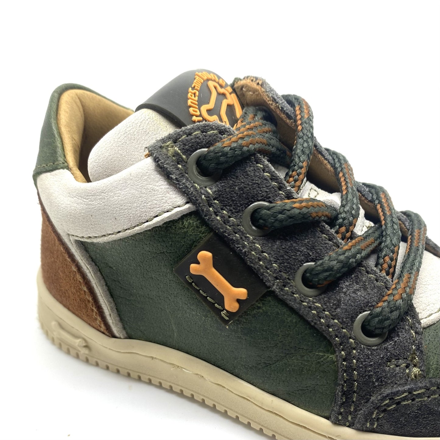 Stones and Bones sneaker groen en cognac