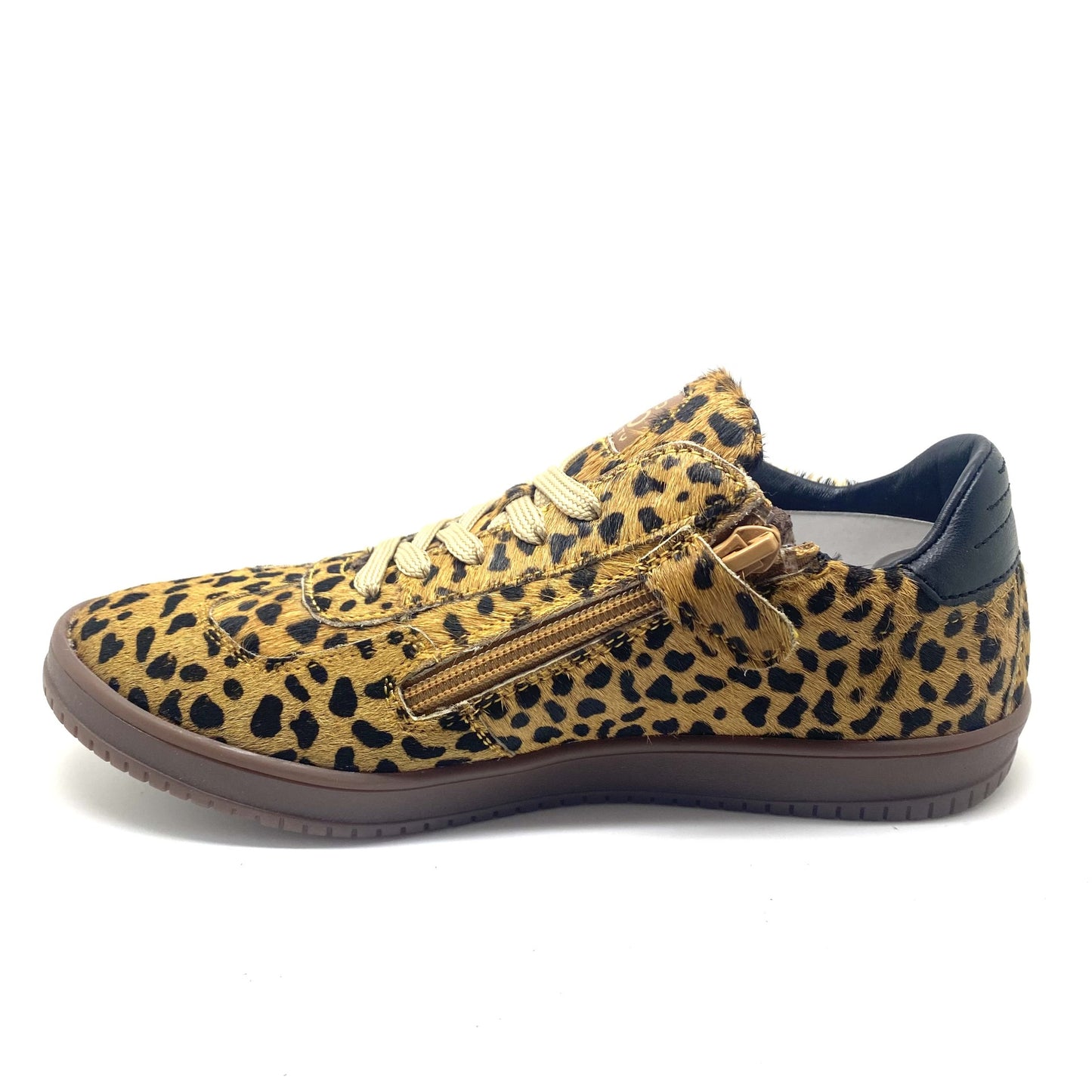 Hip lage sneaker leopard print