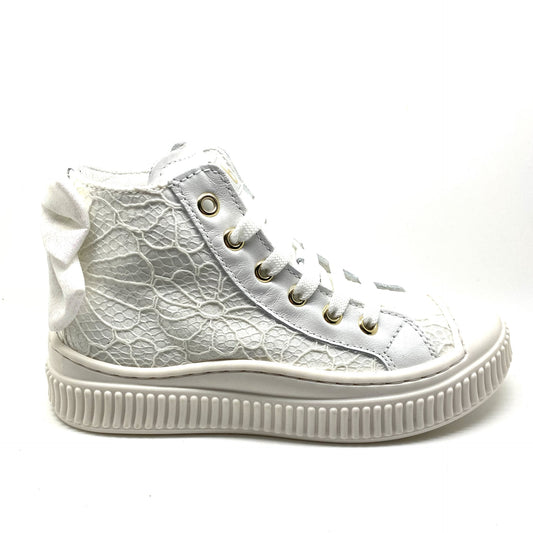 Beberlis sneaker wit met strik achteraan
