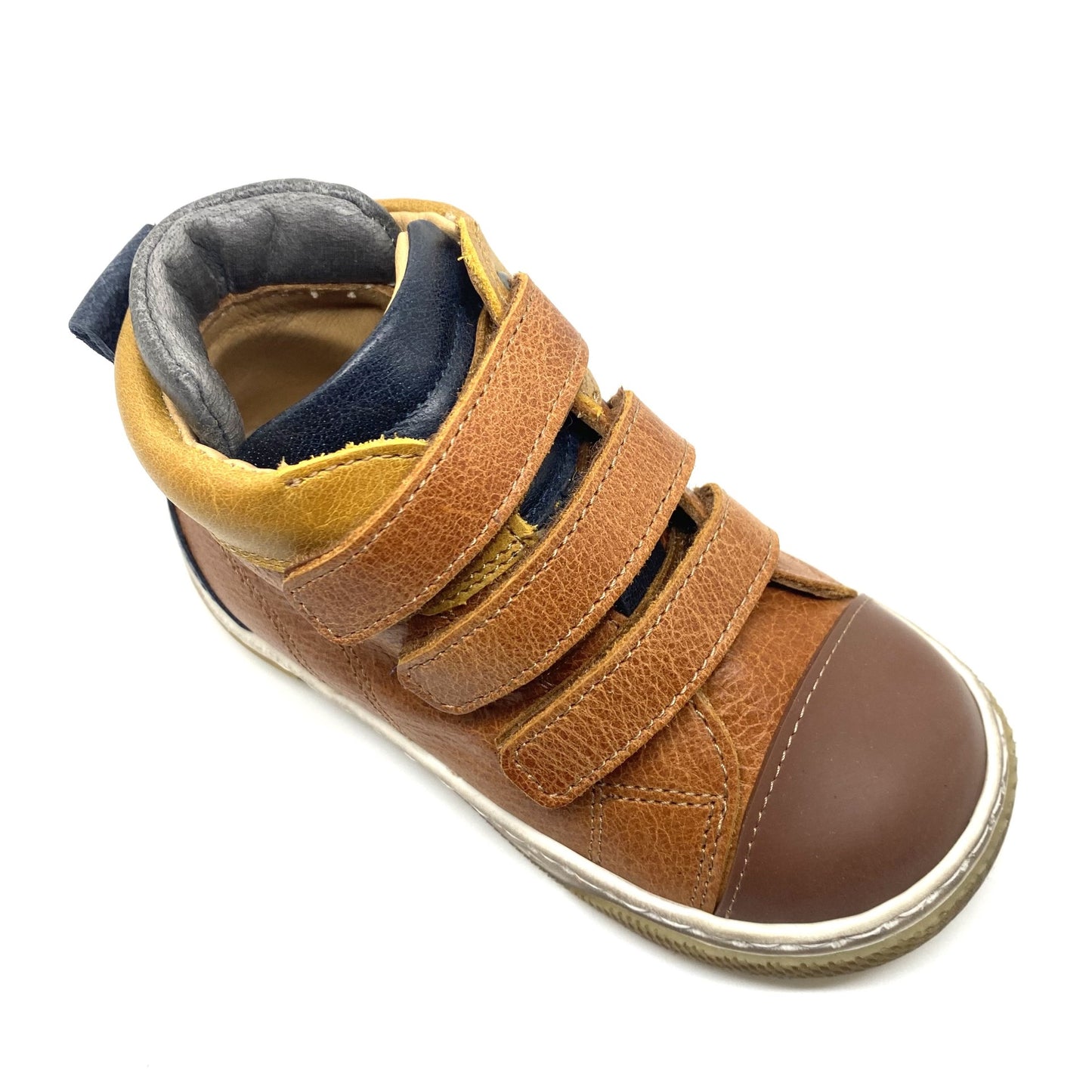 Zecchino D'oro schoen cognac met 3 plakkers