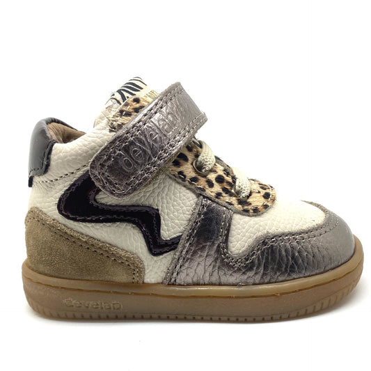 Develab flexibel sneakertje met velcro en rekveters