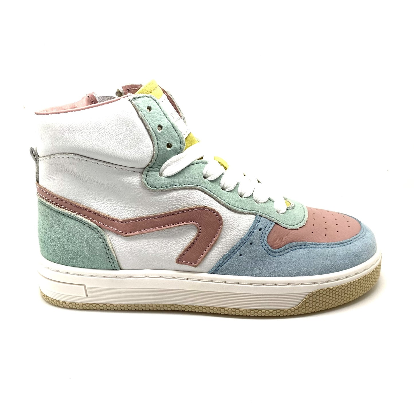 Hip hoge sneaker met pastel kleurtjes