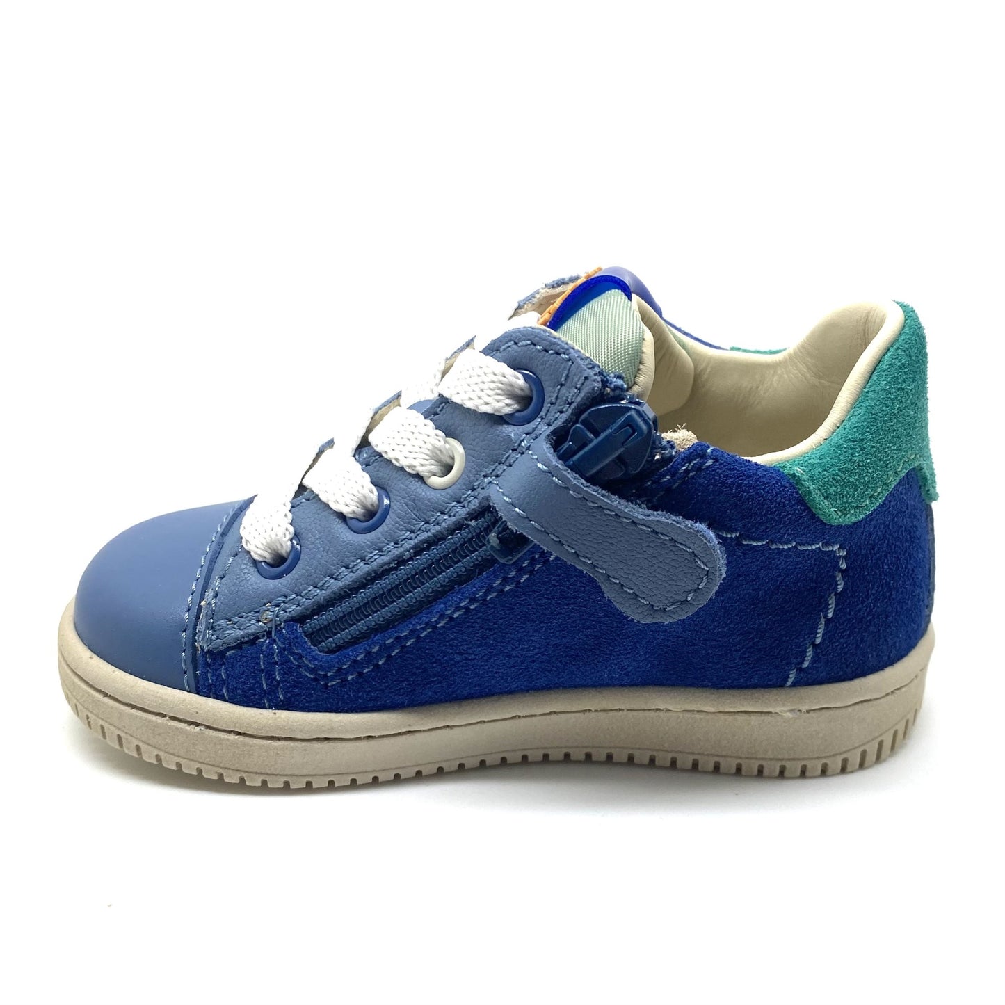 Stones and Bones NEPO blauw klein sneakertje