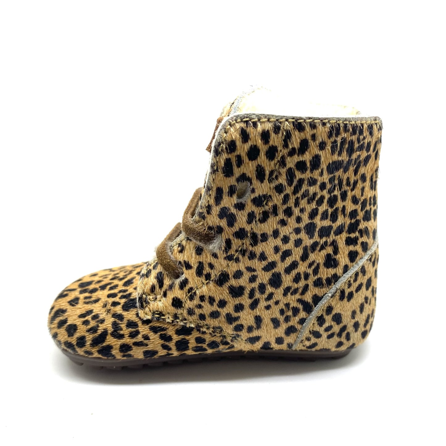 Shoesme parkschoen leopard print volledig met pels binnenin